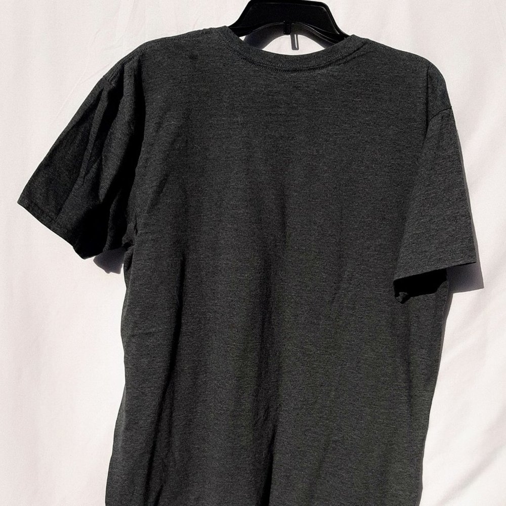 GM Officially Lic All American Chevrolet t-shirt - Picture 2 of 3